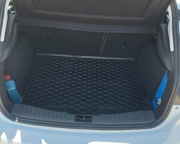 Белый Форд Фокус, объемом двигателя 1 л и пробегом 85 тыс. км за 6300 $, фото 21 на Automoto.ua