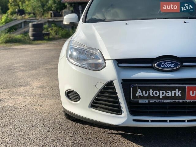 Білий Форд Фокус, об'ємом двигуна 1 л та пробігом 112 тис. км за 6990 $, фото 9 на Automoto.ua