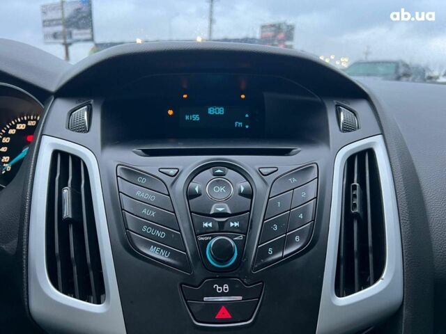 Форд Фокус 2013 в Львове на Automoto.ua Белый Форд Фокус, объемом двигателя 1 л и пробегом 290 тыс. км за 5490 $, фото 26 на Automoto.ua