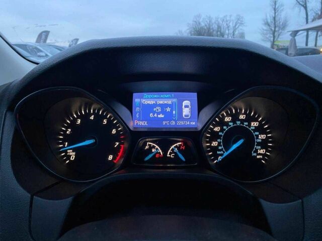 Белый Форд Фокус, объемом двигателя 2 л и пробегом 226 тыс. км за 6990 $, фото 18 на Automoto.ua