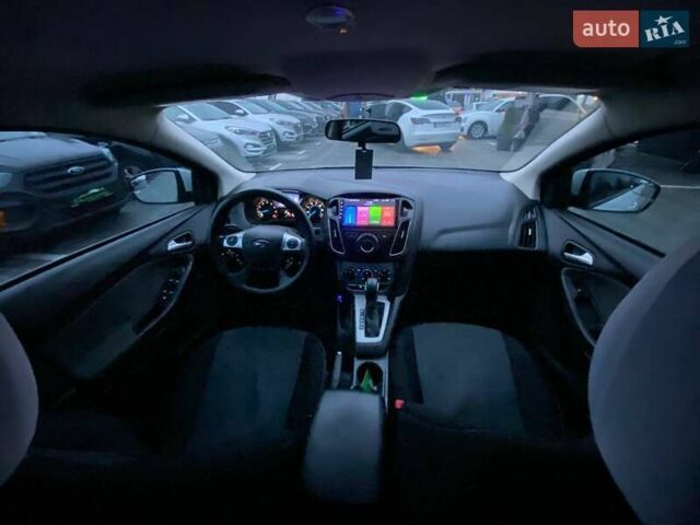 Белый Форд Фокус, объемом двигателя 2 л и пробегом 226 тыс. км за 6990 $, фото 39 на Automoto.ua