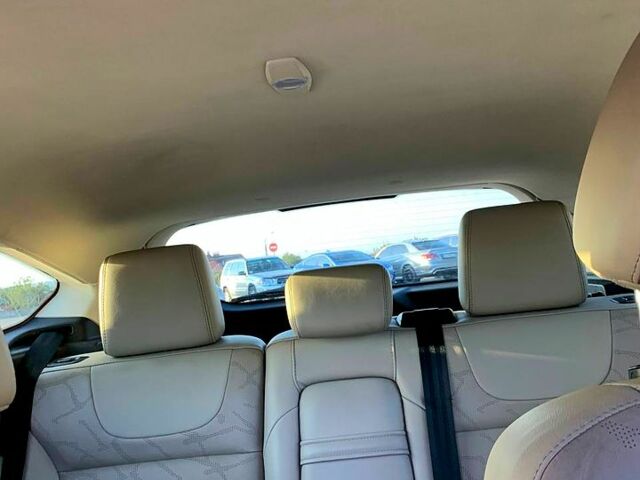 Форд Фокус 2013 в Харькове на Automoto.ua Белый Форд Фокус, объемом двигателя 0 л и пробегом 110 тыс. км за 6400 $, фото 6 на Automoto.ua