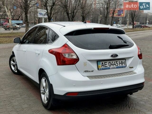 Белый Форд Фокус, объемом двигателя 1.6 л и пробегом 127 тыс. км за 9300 $, фото 1 на Automoto.ua