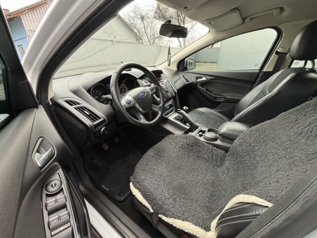 Белый Форд Фокус, объемом двигателя 1 л и пробегом 160 тыс. км за 5990 $, фото 15 на Automoto.ua