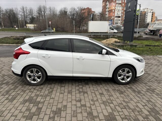 Белый Форд Фокус, объемом двигателя 1 л и пробегом 160 тыс. км за 5990 $, фото 11 на Automoto.ua