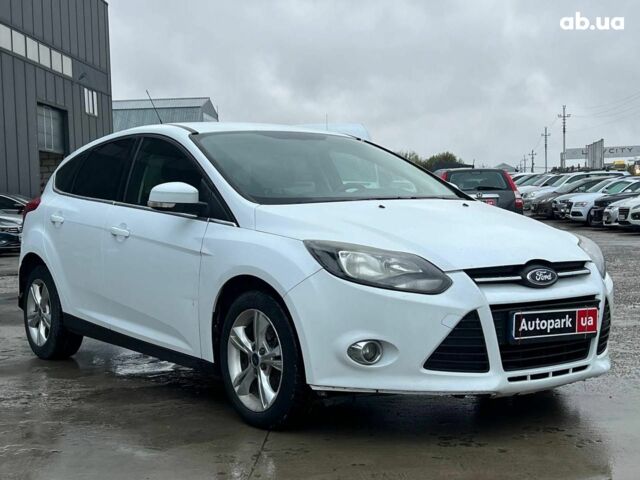 Форд Фокус 2013 в Львове на Automoto.ua Белый Форд Фокус, объемом двигателя 1 л и пробегом 290 тыс. км за 5490 $, фото 11 на Automoto.ua