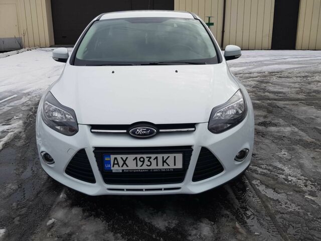 Білий Форд Фокус, об'ємом двигуна 1 л та пробігом 120 тис. км за 6500 $, фото 1 на Automoto.ua