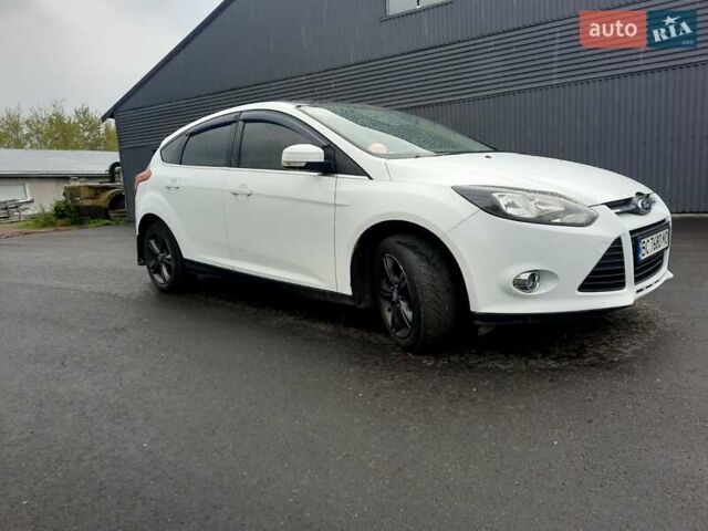 Білий Форд Фокус, об'ємом двигуна 1 л та пробігом 188 тис. км за 6600 $, фото 7 на Automoto.ua