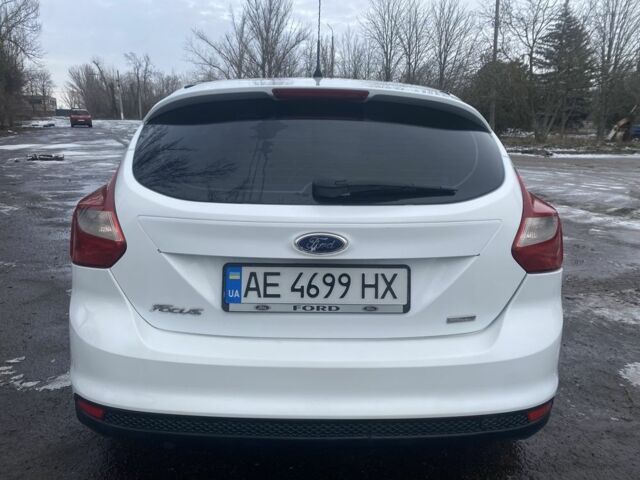 Білий Форд Фокус, об'ємом двигуна 1 л та пробігом 168 тис. км за 7000 $, фото 3 на Automoto.ua