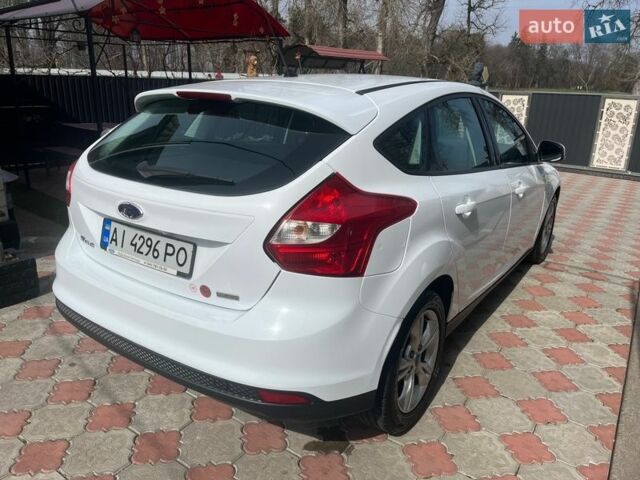 Белый Форд Фокус, объемом двигателя 1 л и пробегом 207 тыс. км за 6900 $, фото 4 на Automoto.ua