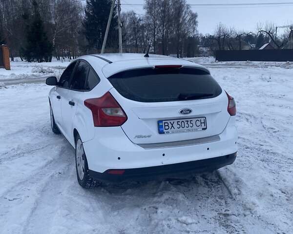 Белый Форд Фокус, объемом двигателя 1.6 л и пробегом 190 тыс. км за 8300 $, фото 2 на Automoto.ua