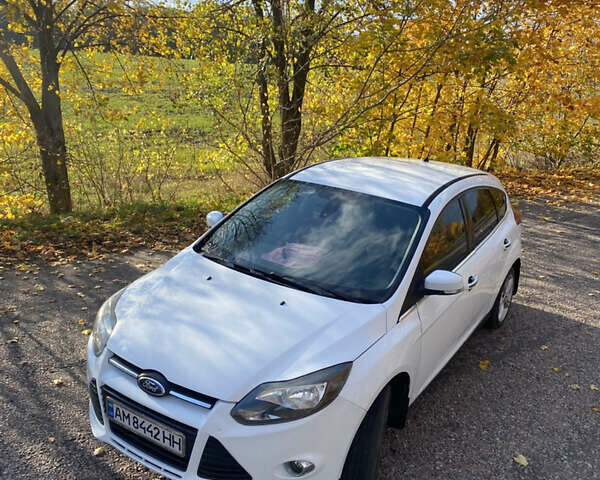 Форд Фокус 2013 в Белой Церкве на Automoto.ua Белый Форд Фокус, объемом двигателя 1 л и пробегом 188 тыс. км за 5699 $, фото 10 на Automoto.ua