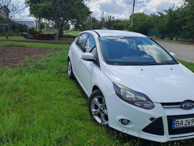 Білий Форд Фокус, об'ємом двигуна 1 л та пробігом 212 тис. км за 6300 $, фото 1 на Automoto.ua
