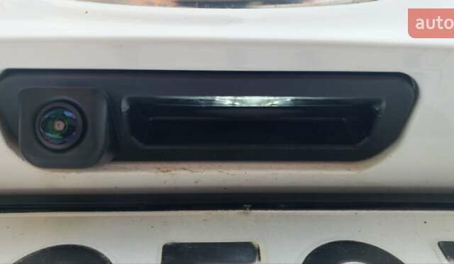 Білий Форд Фокус, об'ємом двигуна 1 л та пробігом 205 тис. км за 10500 $, фото 13 на Automoto.ua