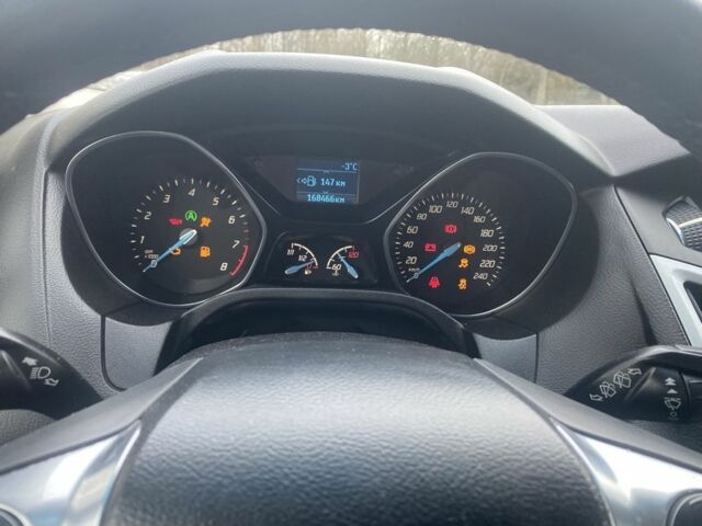 Білий Форд Фокус, об'ємом двигуна 1 л та пробігом 168 тис. км за 7000 $, фото 8 на Automoto.ua