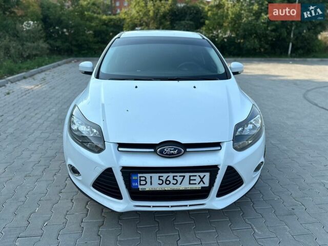 Белый Форд Фокус, объемом двигателя 1 л и пробегом 185 тыс. км за 4850 $, фото 9 на Automoto.ua