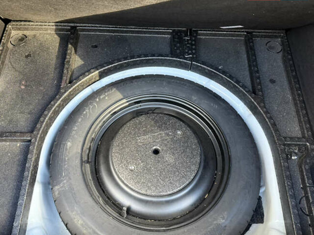 Белый Форд Фокус, объемом двигателя 1 л и пробегом 104 тыс. км за 7200 $, фото 15 на Automoto.ua