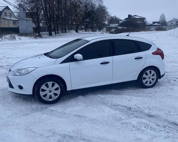 Білий Форд Фокус, об'ємом двигуна 1.6 л та пробігом 190 тис. км за 8500 $, фото 1 на Automoto.ua