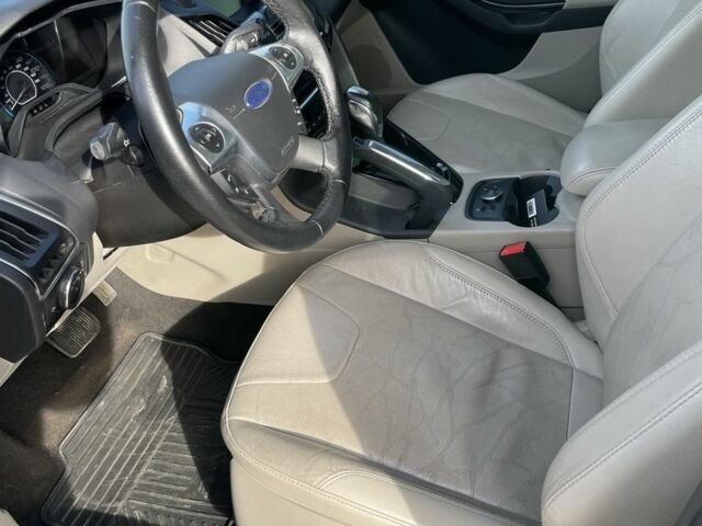 Белый Форд Фокус, объемом двигателя 0 л и пробегом 78 тыс. км за 7700 $, фото 5 на Automoto.ua