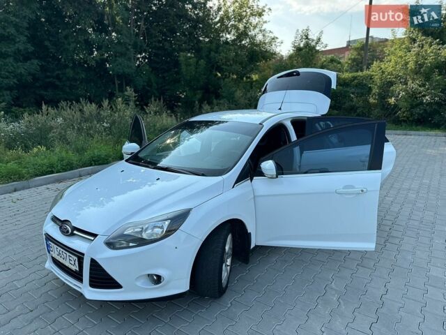Білий Форд Фокус, об'ємом двигуна 1 л та пробігом 185 тис. км за 4990 $, фото 6 на Automoto.ua