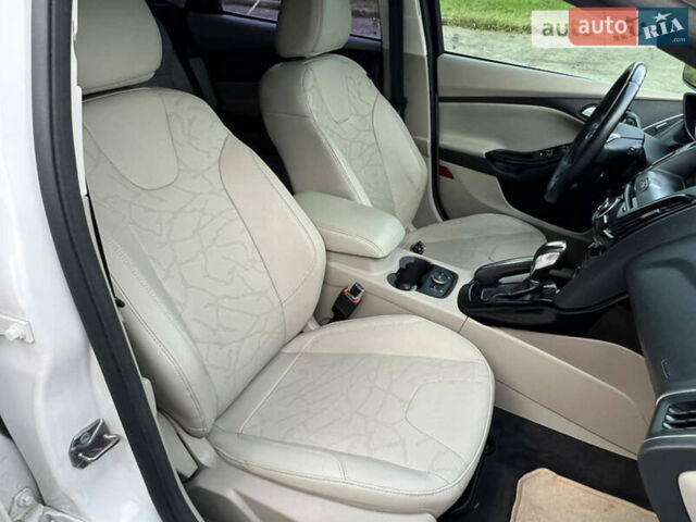 Білий Форд Фокус, об'ємом двигуна 0 л та пробігом 95 тис. км за 8500 $, фото 6 на Automoto.ua