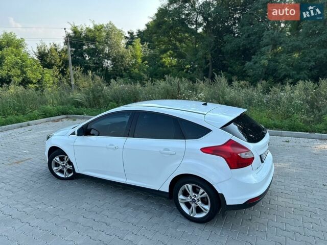 Білий Форд Фокус, об'ємом двигуна 1 л та пробігом 185 тис. км за 4990 $, фото 18 на Automoto.ua