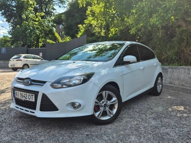 Білий Форд Фокус, об'ємом двигуна 1 л та пробігом 98 тис. км за 7700 $, фото 1 на Automoto.ua