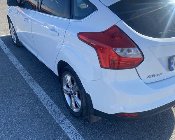 Білий Форд Фокус, об'ємом двигуна 1.6 л та пробігом 199 тис. км за 7500 $, фото 8 на Automoto.ua