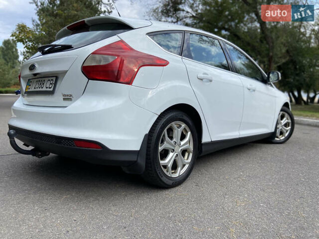 Білий Форд Фокус, об'ємом двигуна 1 л та пробігом 244 тис. км за 5650 $, фото 4 на Automoto.ua