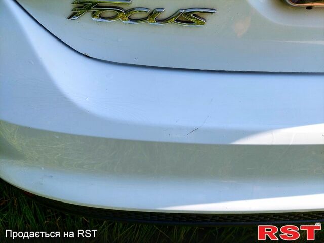 Білий Форд Фокус, об'ємом двигуна 1 л та пробігом 172 тис. км за 6800 $, фото 5 на Automoto.ua