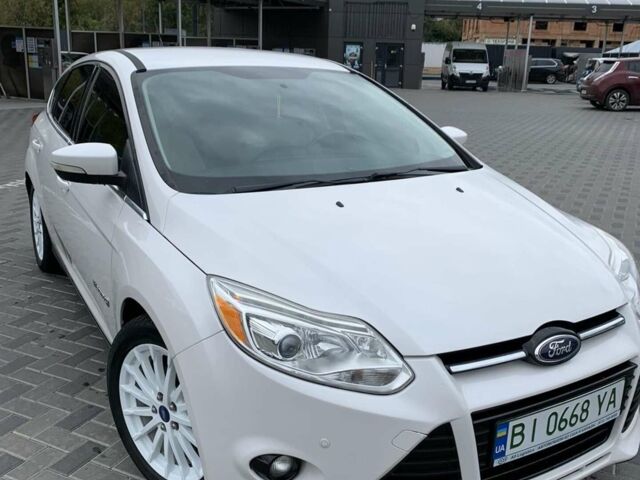Білий Форд Фокус, об'ємом двигуна 0 л та пробігом 95 тис. км за 8500 $, фото 11 на Automoto.ua