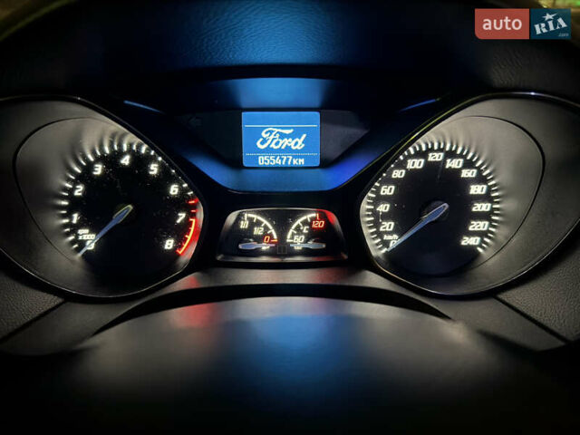Білий Форд Фокус, об'ємом двигуна 1 л та пробігом 55 тис. км за 7900 $, фото 27 на Automoto.ua