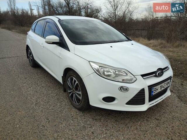 Белый Форд Фокус, объемом двигателя 1 л и пробегом 186 тыс. км за 7700 $, фото 2 на Automoto.ua