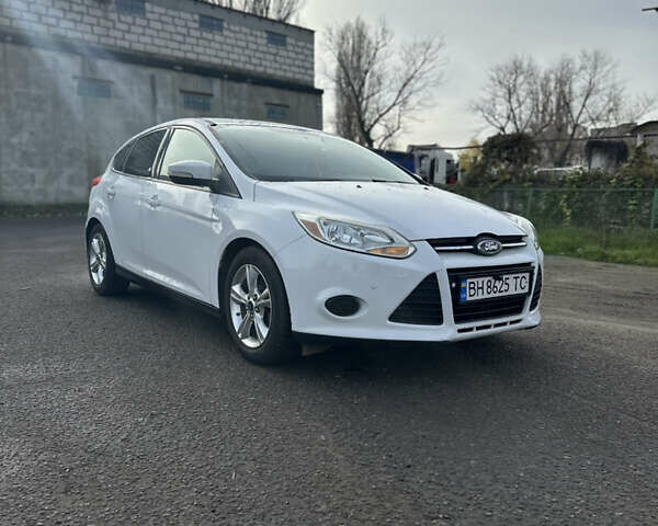 Белый Форд Фокус, объемом двигателя 2 л и пробегом 115 тыс. км за 7499 $, фото 3 на Automoto.ua