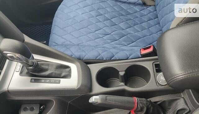 Білий Форд Фокус, об'ємом двигуна 2 л та пробігом 188 тис. км за 7900 $, фото 12 на Automoto.ua