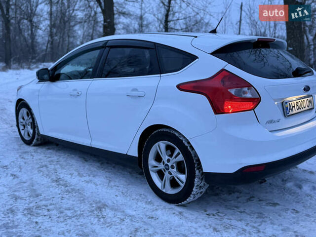 Білий Форд Фокус, об'ємом двигуна 1 л та пробігом 55 тис. км за 7900 $, фото 3 на Automoto.ua