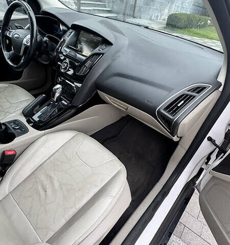 Білий Форд Фокус, об'ємом двигуна 0 л та пробігом 147 тис. км за 5600 $, фото 15 на Automoto.ua