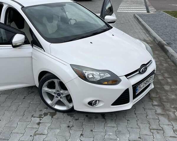 Форд Фокус 2014 в Золочев на Automoto.ua Белый Форд Фокус, объемом двигателя 2 л и пробегом 146 тыс. км за 8399 $, фото 6 на Automoto.ua