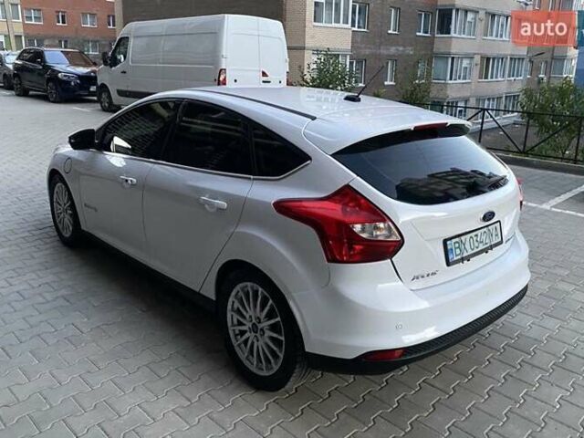 Білий Форд Фокус, об'ємом двигуна 0 л та пробігом 118 тис. км за 6300 $, фото 5 на Automoto.ua