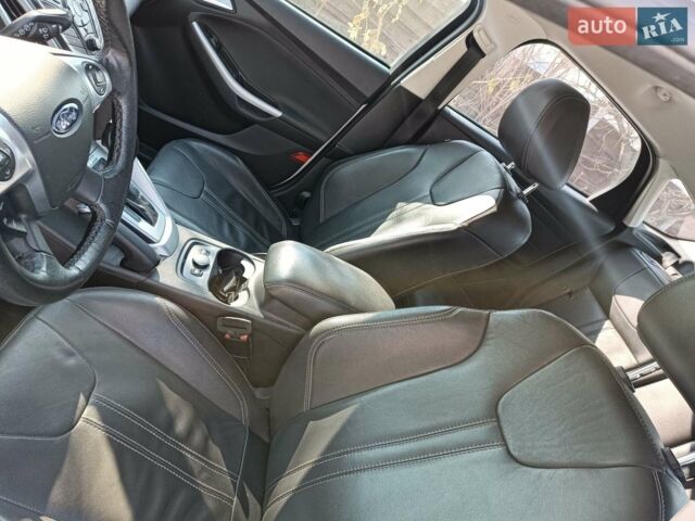 Білий Форд Фокус, об'ємом двигуна 2 л та пробігом 214 тис. км за 7000 $, фото 7 на Automoto.ua