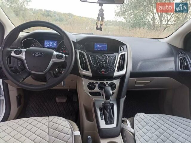 Белый Форд Фокус, объемом двигателя 2 л и пробегом 180 тыс. км за 7800 $, фото 9 на Automoto.ua