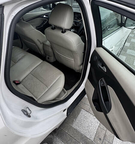 Білий Форд Фокус, об'ємом двигуна 0 л та пробігом 147 тис. км за 5600 $, фото 13 на Automoto.ua