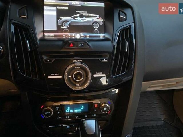 Білий Форд Фокус, об'ємом двигуна 0 л та пробігом 118 тис. км за 6300 $, фото 3 на Automoto.ua