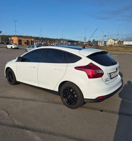 Белый Форд Фокус, объемом двигателя 1 л и пробегом 174 тыс. км за 6900 $, фото 5 на Automoto.ua