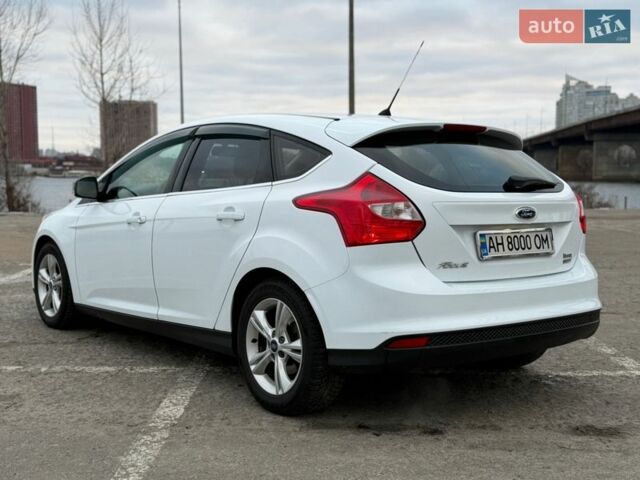 Белый Форд Фокус, объемом двигателя 1 л и пробегом 55 тыс. км за 7300 $, фото 16 на Automoto.ua