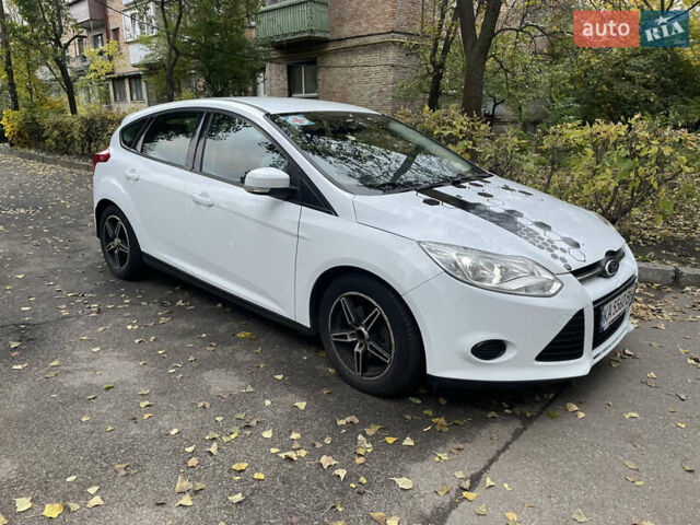 Белый Форд Фокус, объемом двигателя 1 л и пробегом 164 тыс. км за 5850 $, фото 10 на Automoto.ua