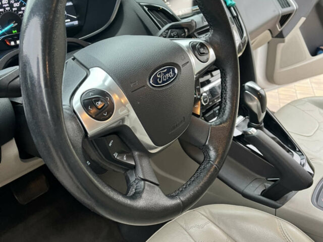 Білий Форд Фокус, об'ємом двигуна 0 л та пробігом 99 тис. км за 8400 $, фото 2 на Automoto.ua