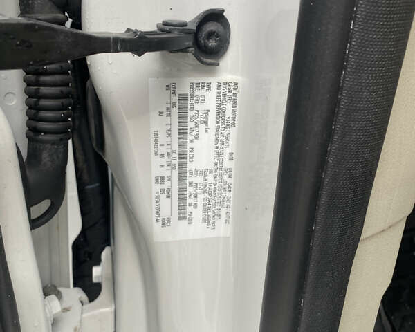 Білий Форд Фокус, об'ємом двигуна 0 л та пробігом 58 тис. км за 8500 $, фото 17 на Automoto.ua