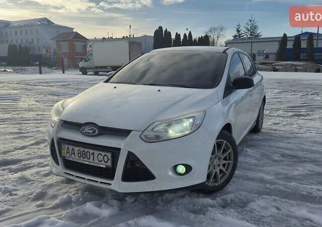 Білий Форд Фокус, об'ємом двигуна 1 л та пробігом 121 тис. км за 5800 $, фото 9 на Automoto.ua
