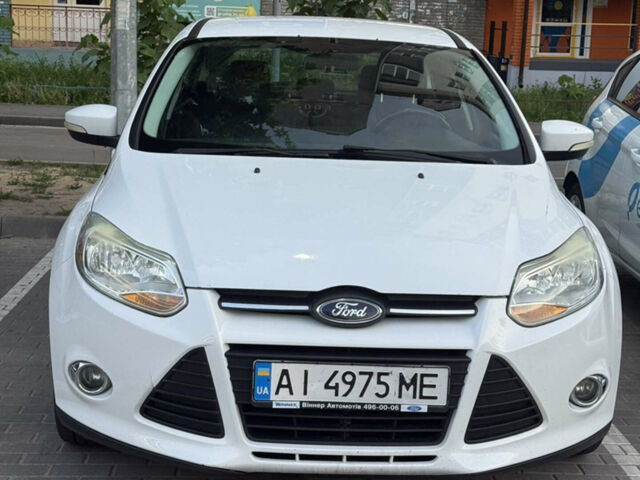 Білий Форд Фокус, об'ємом двигуна 2 л та пробігом 258 тис. км за 7000 $, фото 1 на Automoto.ua